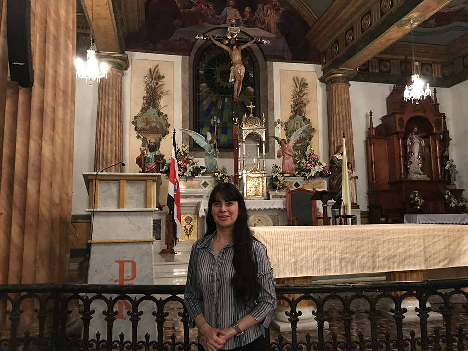 Canto de funerales Ministerio de Silvia Rodriguez